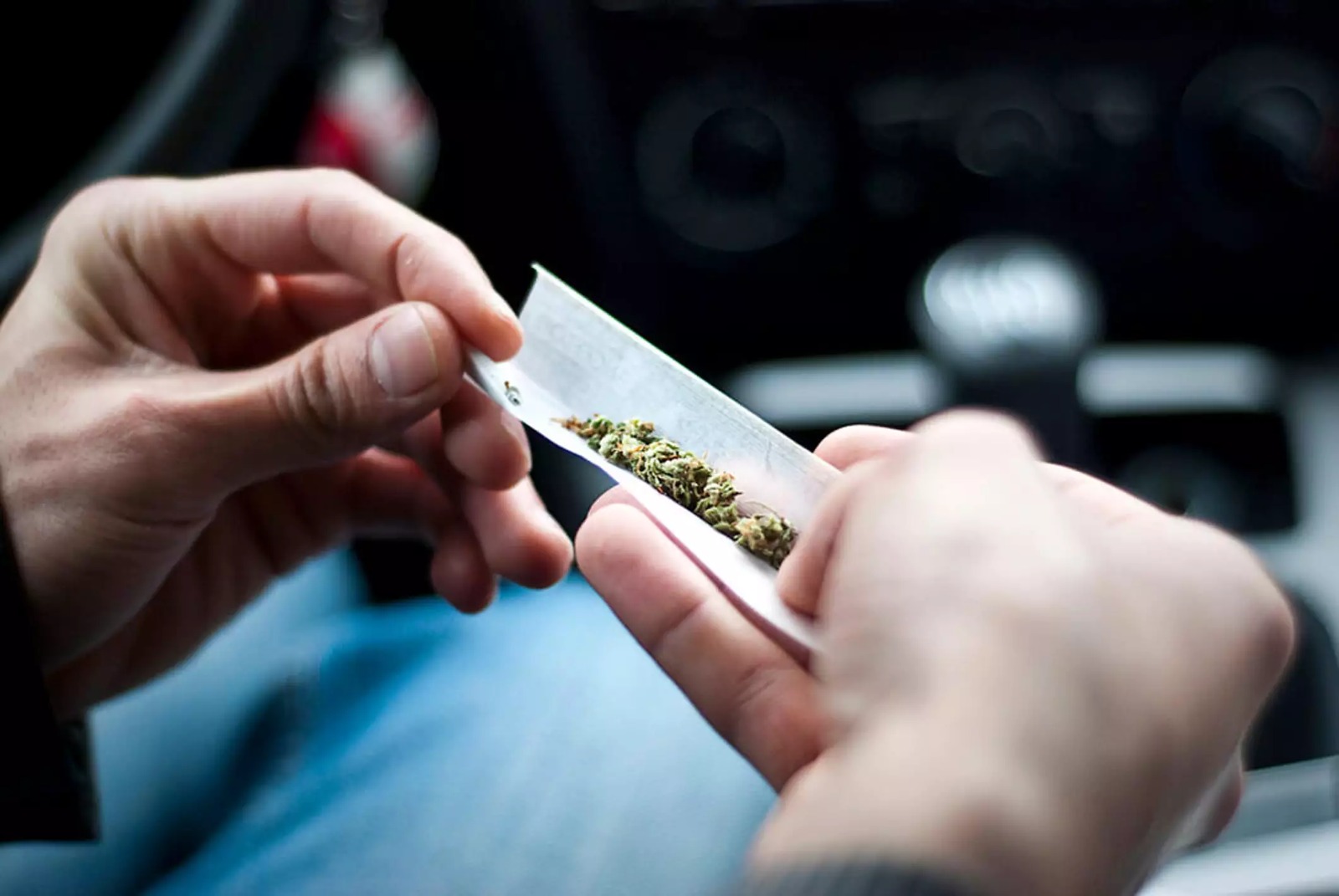 STF define critérios para diferenciação entre uso e tráfico de maconha