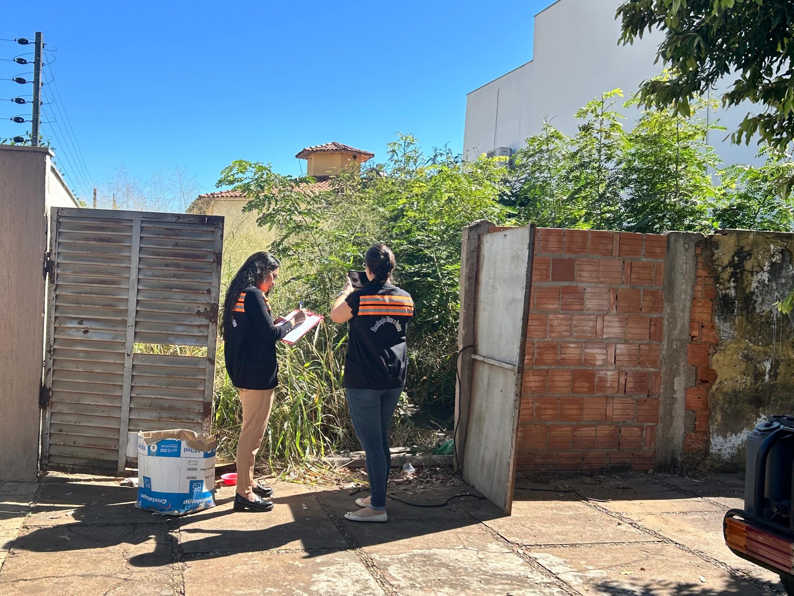 Receita intensifica fiscalização de terrenos para evitar queimadas urbanas