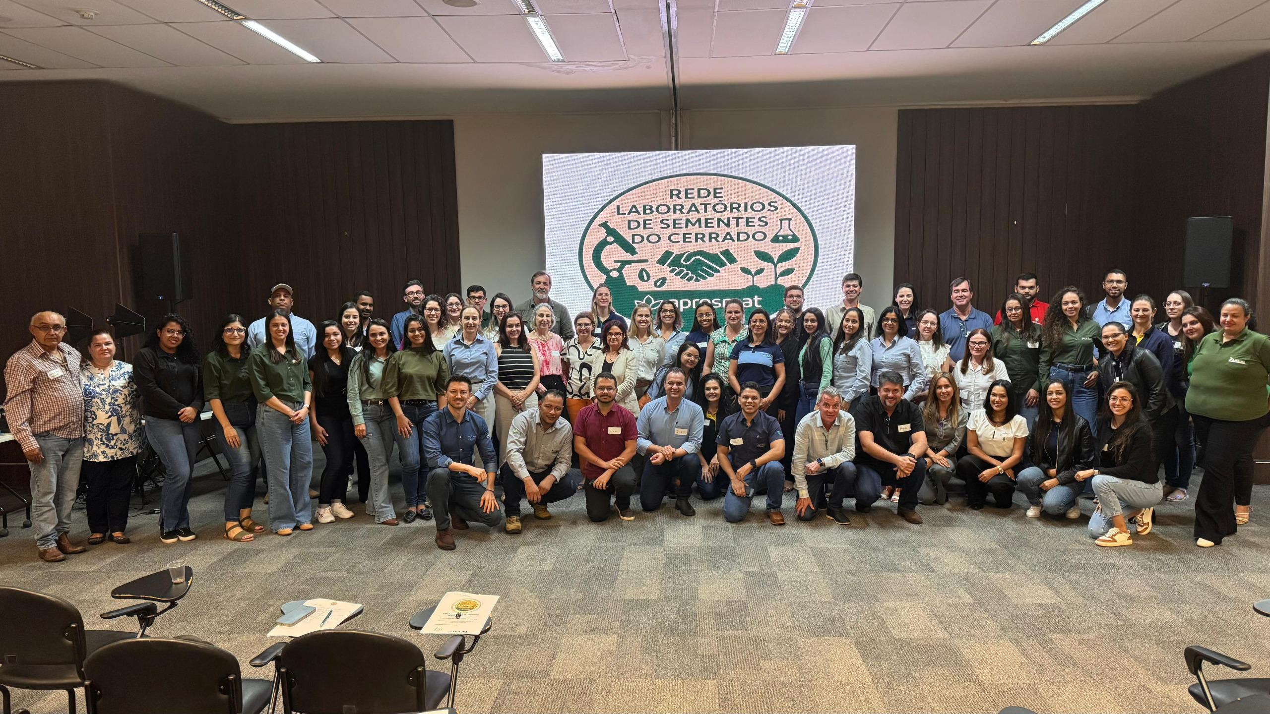Workshop da Rede de Laboratórios de Sementes do Cerrado reúne representantes de sete estados em Cuiabá