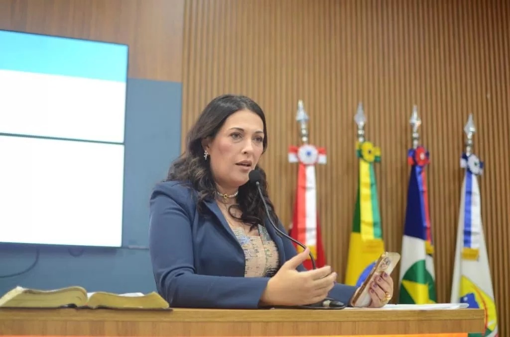 Dra. Luciana Horta propõe contratação temporária de leitos durante reforma do Hospital Municipal